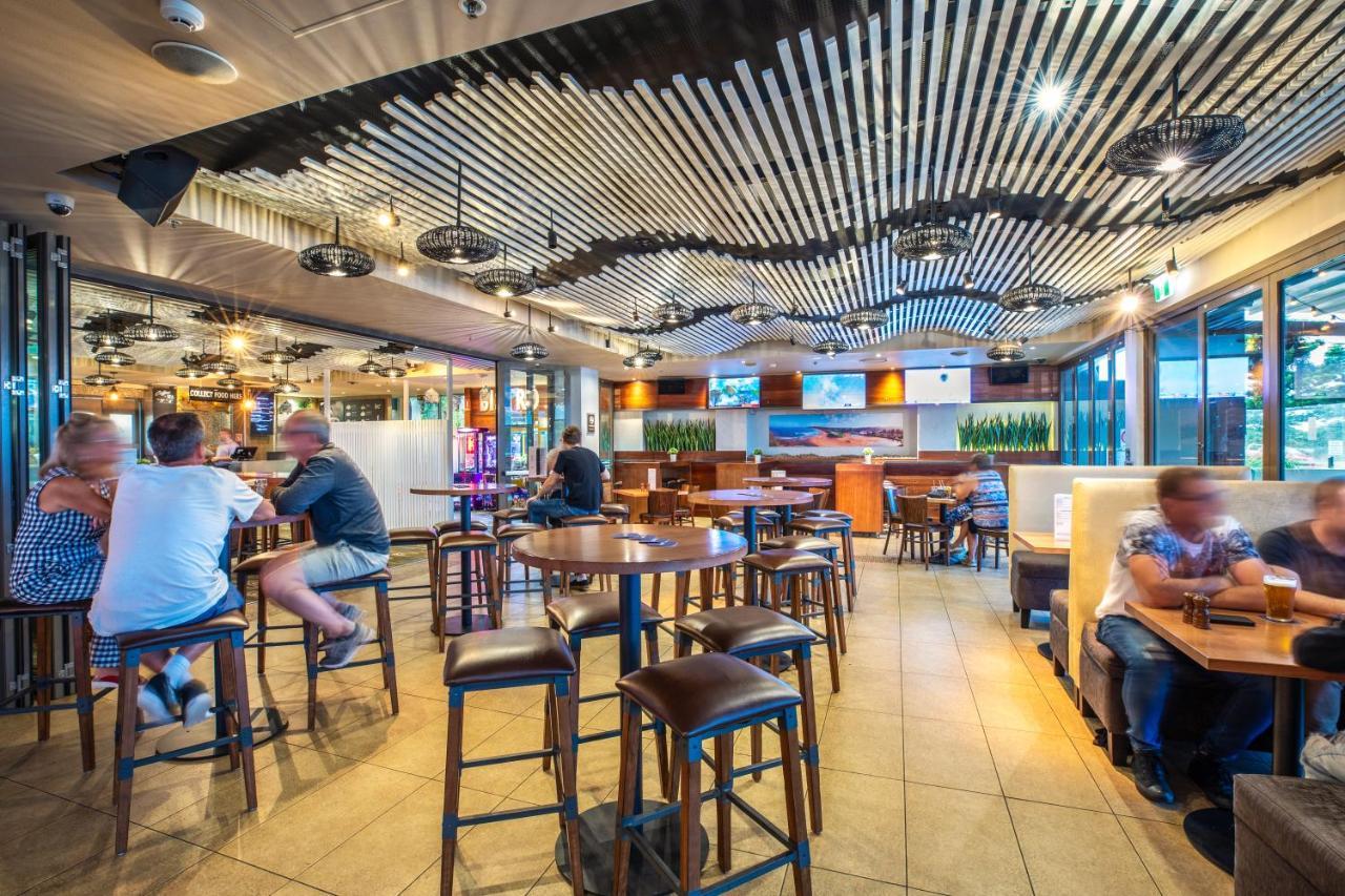 Narrabeen Sands Hotel by Nightcap Plus Buitenkant foto